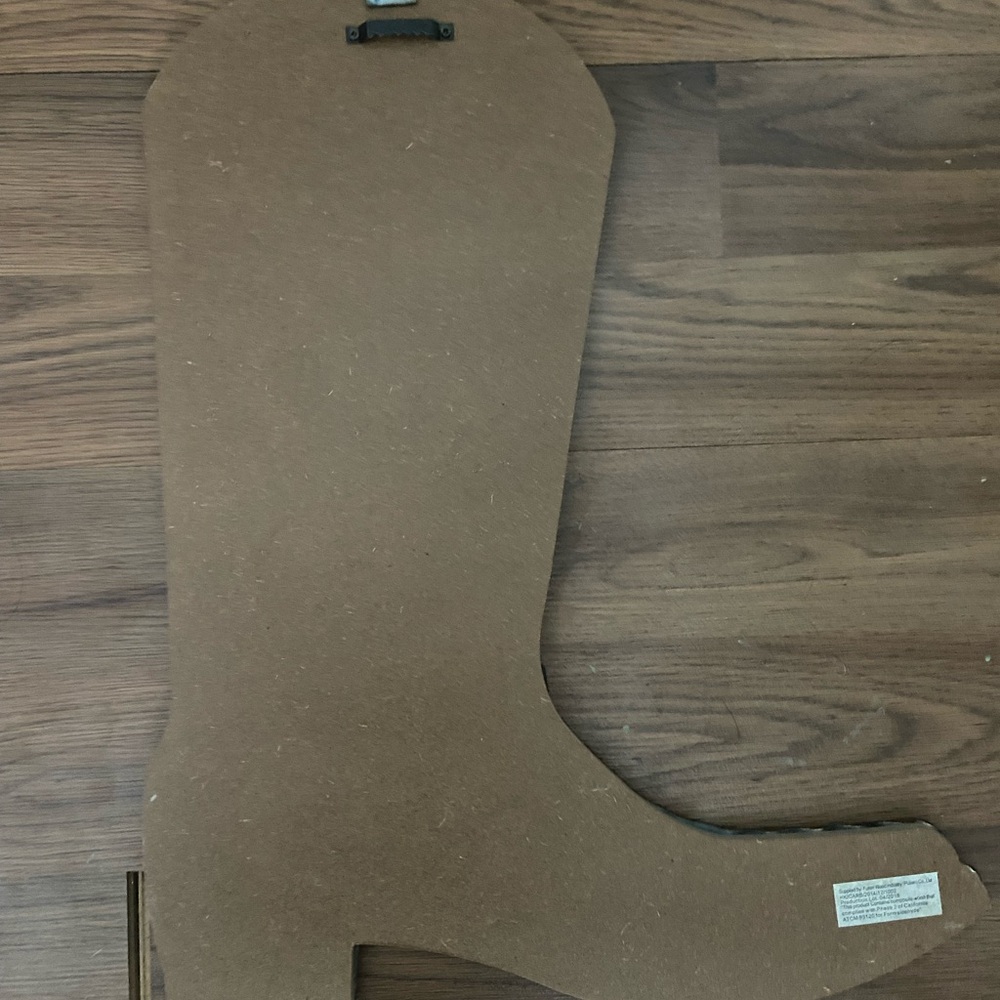 Rustic Boot Wall Decor - Picture 2 of 2